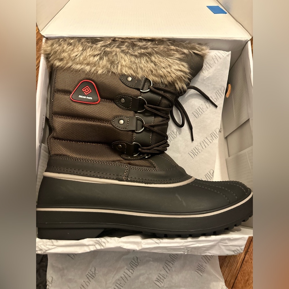 Women's Brown and Black Snow Boots